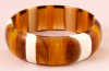 LG6105 60s lucite striped bangle bracelet in white, caramel, tortoise